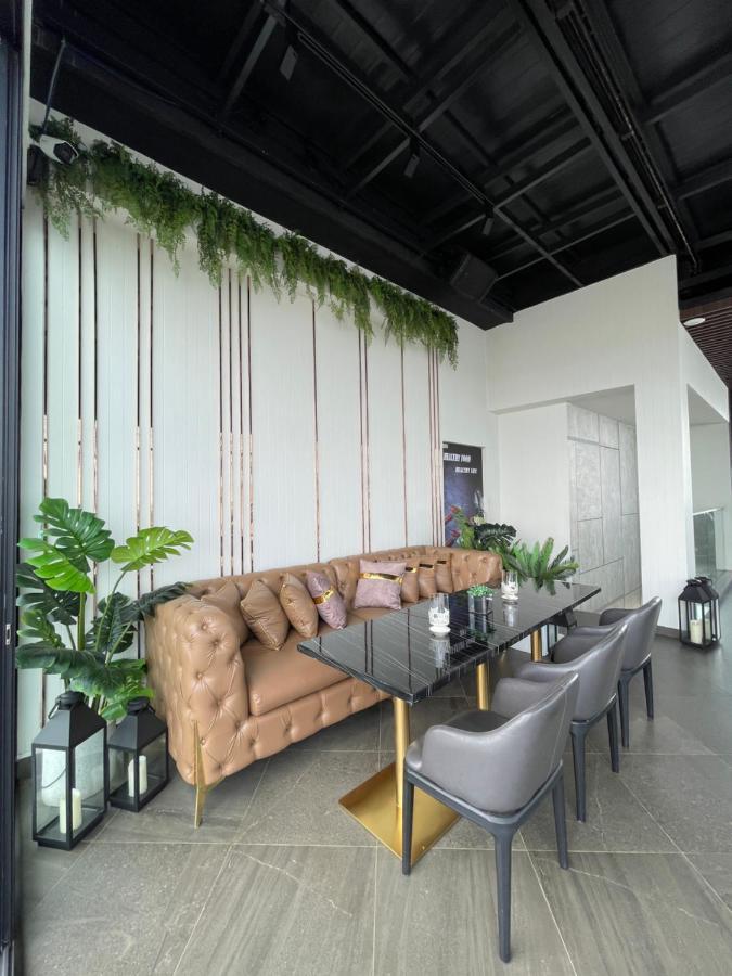 Harmony Phnom Penh Hotel Exterior foto